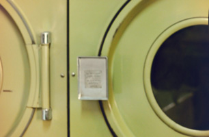 retro laundry